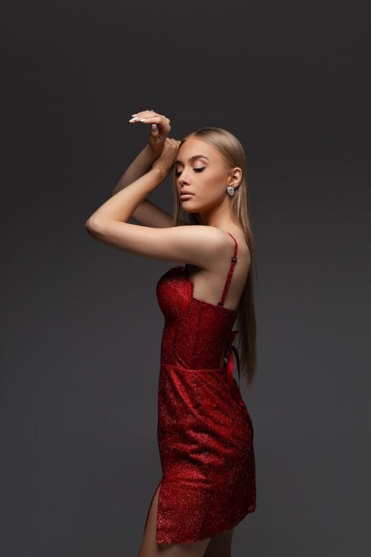 Czerwona sukienka gorsetowa - Szarecka.pl