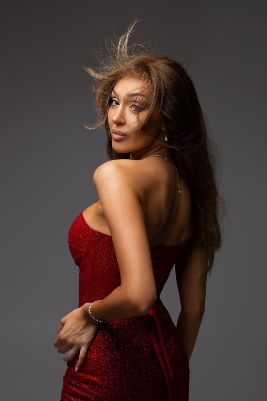 Czerwona sukienka mini - Szarecka.pl